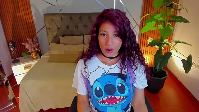 Snapshot of SofiaGomez420 chatting on February 18, 2025, 12:48 am SofiaGomez420 online show from February 18, 2025, 12:48 am