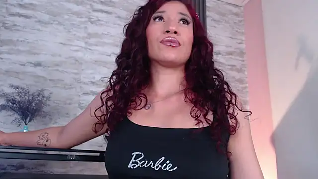 Snapshot of SofiaGomez420 chatting on March 4, 2025, 6:04 am SofiaGomez420 online show from March 4, 2025, 6:04 am