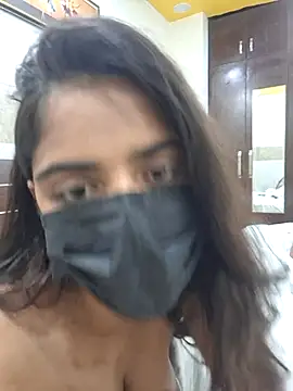 Its reena 009 online show from September 25, 2025, 12:11 pm