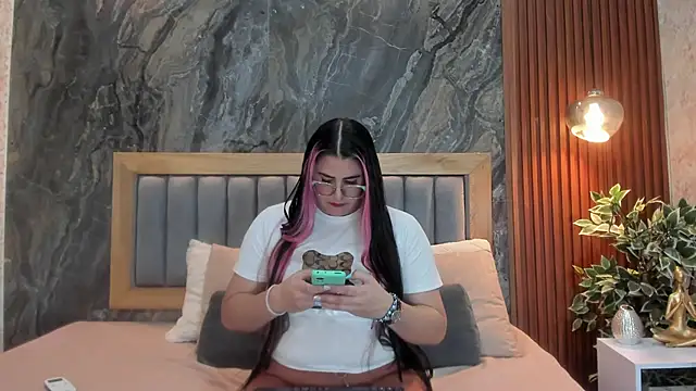 BellaPeers  online show from February 11, 2025, 11:42 am