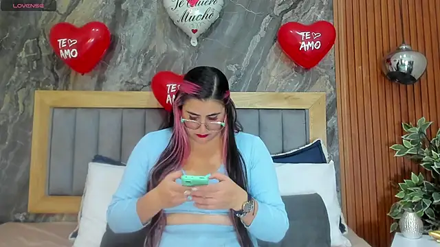 BellaPeers  online show from February 14, 2025, 11:53 am