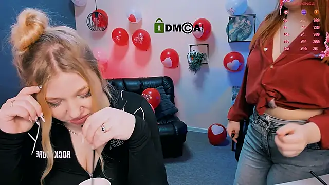 juli kisss online show from February 17, 2025, 11:11 pm