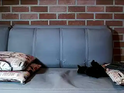 MaximoTorricelli online show from March 17, 2025, 9:35 pm