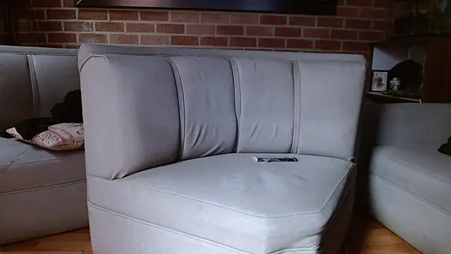 MaximoTorricelli online show from September 10, 2025, 8:08 pm