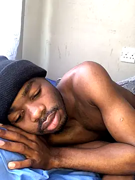 kinglorad online show from December 5, 2025, 12:48 pm