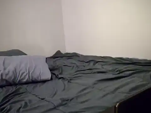 Snapshot of lonelyboyp chatting on February 18, 2025, 3:10 pm lonelyboyp online show from February 18, 2025, 3:10 pm