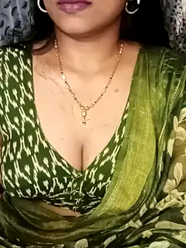 Snapshot of telugu99ramya chatting on December 17, 2024, 7:07 am telugu99ramya online show from December 17, 2024, 7:07 am