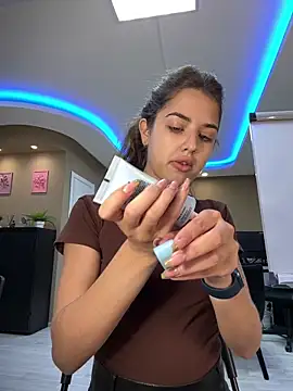 Snapshot of CharleneWoods chatting on October 11, 2025, 2:40 pm CharleneWoods online show from October 11, 2025, 2:40 pm