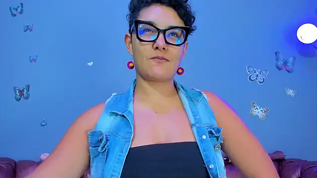 Snapshot of Kaira_mosse chatting on January 16, 2026, 11:47 am Kaira mosse online show from January 16, 2026, 11:47 am