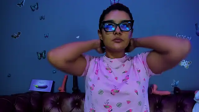 Kaira mosse online show from May 15, 2026, 11:52 am