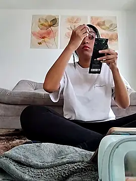 AnneteLynch online show from March 24, 2026, 9:48 pm