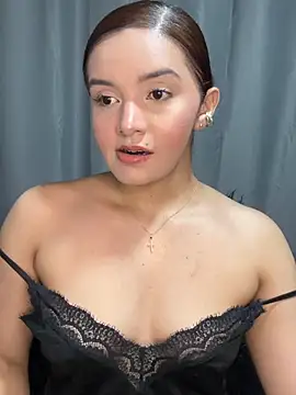 Melanyprada online show from March 16, 2026, 4:31 am