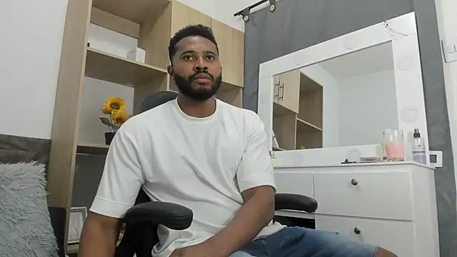 karsonmorris online show from October 3, 2025, 8:21 pm