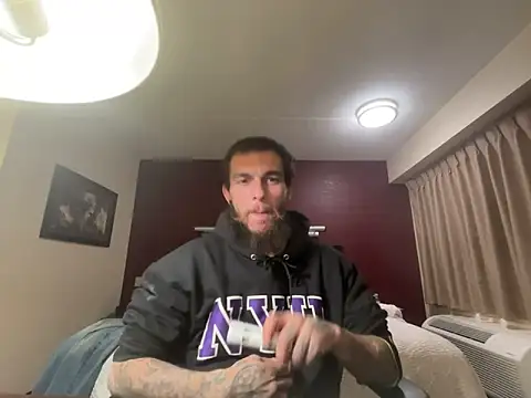 XMeF10 online show from December 22, 2025, 1:17 am