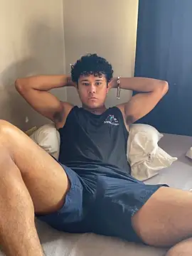 Snapshot of Brencuz chatting on October 19, 2025, 3:59 pm Brencuz online show from October 19, 2025, 3:59 pm