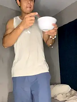 Snapshot of Brencuz chatting on October 25, 2025, 6:12 am Brencuz online show from October 25, 2025, 6:12 am