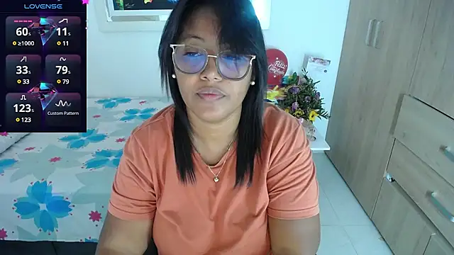 miajoseph  online show from February 17, 2025, 7:44 pm