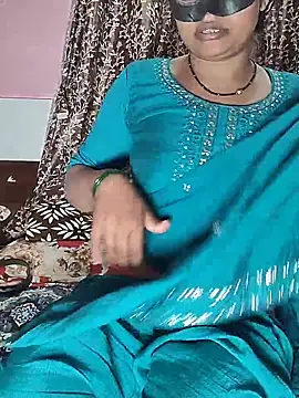 Shivani Mumbai85 online show from February 8, 2026, 9:18 am