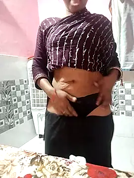 Shivani Mumbai85 online show from February 17, 2025, 3:22 pm