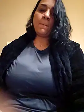 Snapshot of paulinaDiaz1 chatting on October 19, 2025, 6:21 pm paulinaDiaz1 online show from October 19, 2025, 6:21 pm