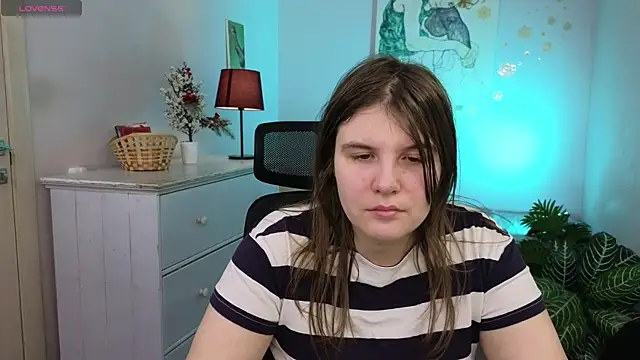 Ruyjin Choi online show from January 17, 2026, 10:41 am