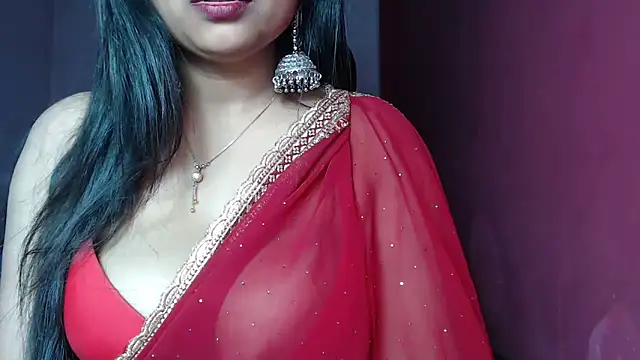 Snapshot of _Kamakshi chatting on February 15, 2025, 12:04 am Kamakshi online show from February 15, 2025, 12:04 am