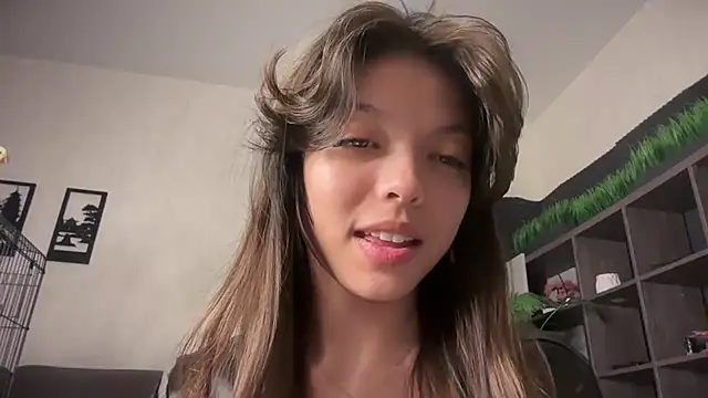 DesiredHoney online show from September 28, 2025, 5:42 pm