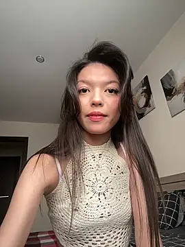 DesiredHoney online show from March 14, 2025, 9:57 am