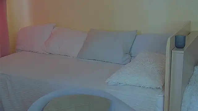 BritneyCruze online show from January 19, 2026, 10:19 am