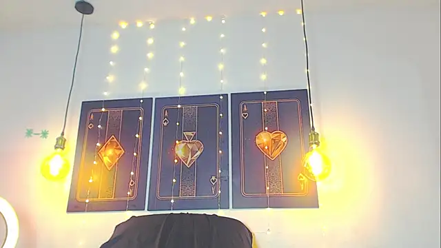 Snapshot of daimond_hope666 chatting on March 6, 2025, 2:51 am daimond hope666 online show from March 6, 2025, 2:51 am