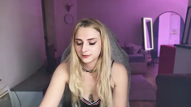 Snapshot of ce_leste__ chatting on January 29, 2025, 5:02 pm ce leste online show from January 29, 2025, 5:02 pm