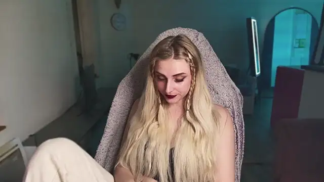 Snapshot of ce_leste__ chatting on January 27, 2025, 8:17 pm ce leste online show from January 27, 2025, 8:17 pm