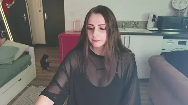 Snapshot of ce_leste__ chatting on September 11, 2025, 5:02 pm ce leste online show from September 11, 2025, 5:02 pm