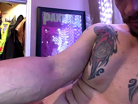 Highfrog1 online show from October 3, 2025, 8:21 pm