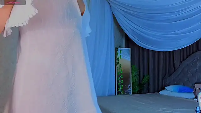 Snapshot of Soo_dreamy chatting on October 11, 2025, 1:28 am Soo dreamy online show from October 11, 2025, 1:28 am