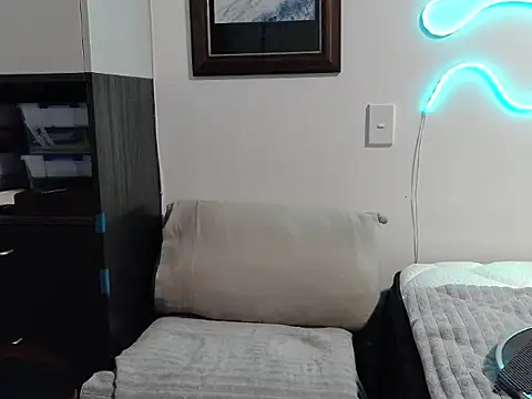 Snapshot of ChunkyMonkey007 chatting on September 17, 2025, 11:56 am ChunkyMonkey007 online show from September 17, 2025, 11:56 am