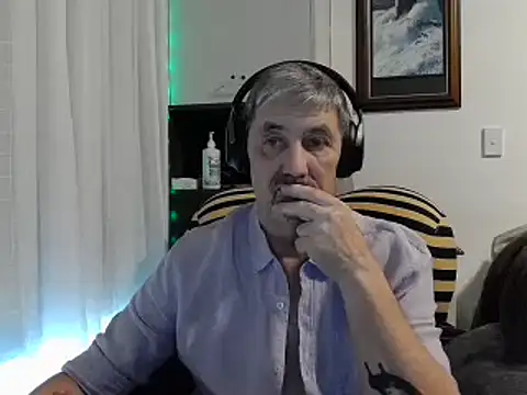 ChunkyMonkey007 online show from December 6, 2024, 8:23 pm