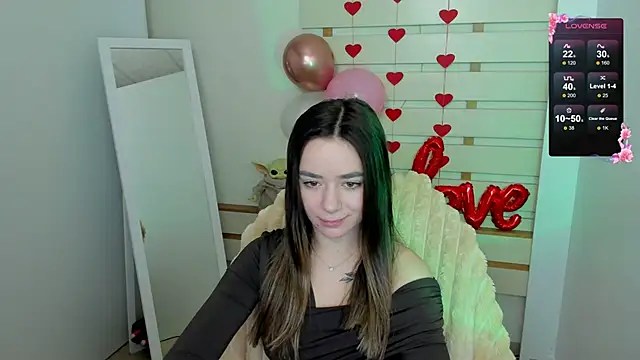 Bella XO online show from February 13, 2025, 1:05 pm
