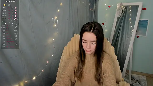 Bella XO online show from February 5, 2025, 7:50 am