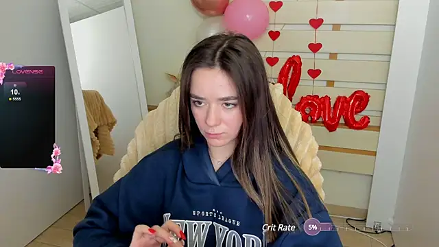 Bella XO online show from February 21, 2025, 10:50 am