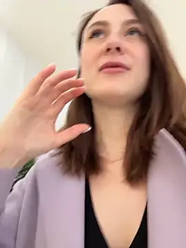 Dina Tease online show from March 13, 2026, 11:26 am