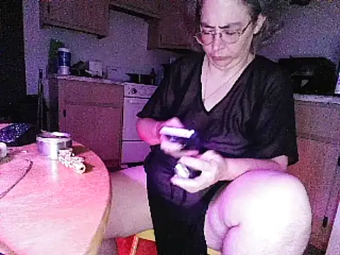 GraceHenderson online show from March 12, 2025, 7:04 pm