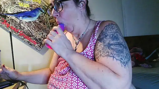 GraceHenderson online show from November 14, 2025, 6:39 am