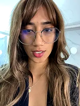 KaitlynLoveCam online show from October 6, 2025, 3:40 am