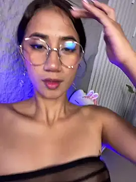 KaitlynLoveCam online show from April 11, 2026, 10:02 pm