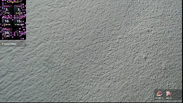 Snapshot of dannaberlin_0 chatting on October 6, 2025, 2:07 pm dannaberlin 0 online show from October 6, 2025, 2:07 pm