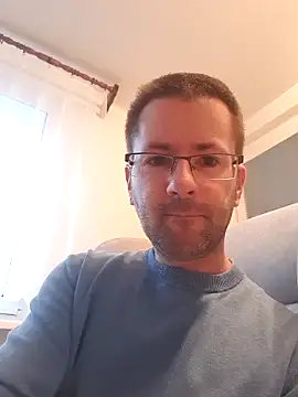 riskybusiness9090 online show from October 20, 2025, 5:20 am