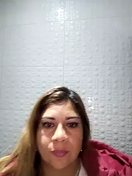 Laura-Hernandez online show from February 15, 2025, 12:26 am