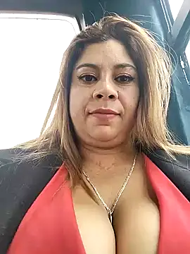 Laura-Hernandez online show from January 17, 2025, 4:47 pm