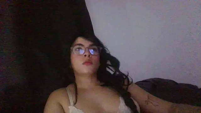 Kiri Cutee online show from February 11, 2025, 4:55 am